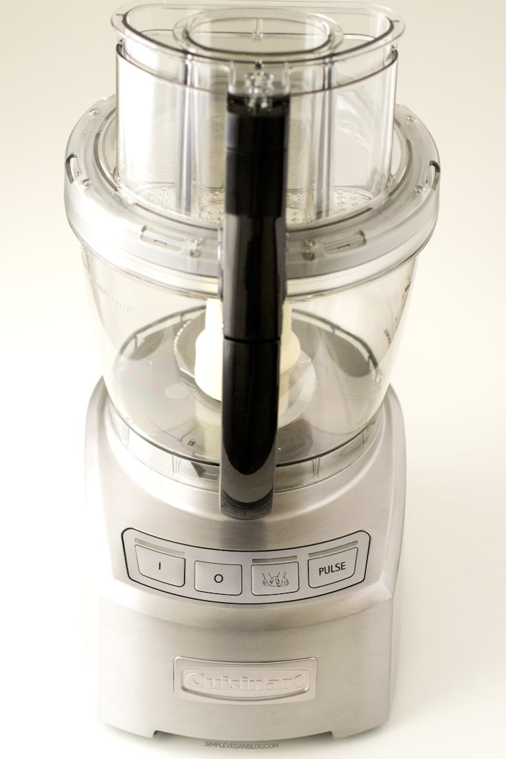 Cuisinart food processor ice cream attachment assembly, blender for dry