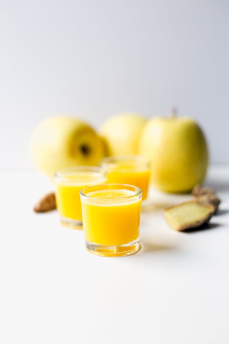 Immune boosting ginger drink | simpleveganblog.com #vegan #glutenfree