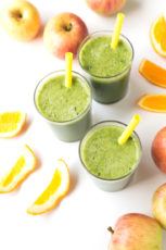 4-ingredient fall juice | simpleveganblog.com #vegan #juice #healthy