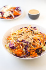 Vegan coleslaw recipe | simpleveganblog.com #vegan #salad #glutenfree #healthy
