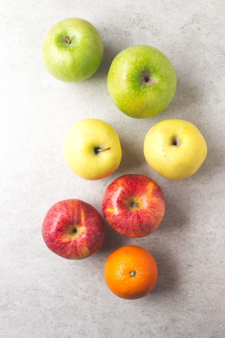 Homemade apple cider ingredients - Homemade apple cider is my favorite fall drink. It's perfect for rainy and cold days, especially if you stay at home watching movies or reading a book.