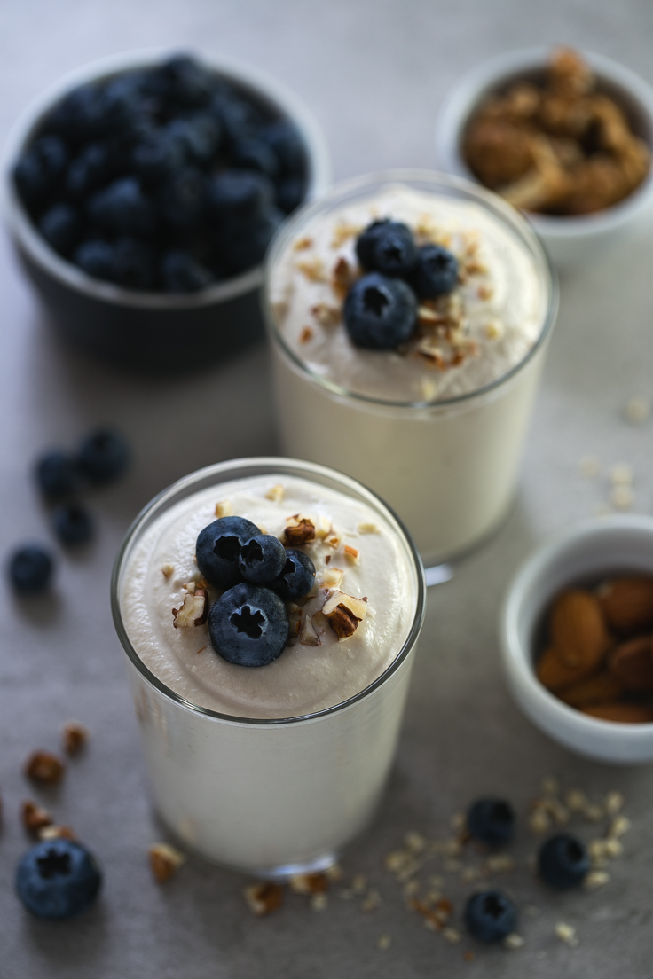 Simple vegan cashew yogurt - Making non-dairy yogurt at home is so easy, besides, it's healthier and tastes so good! We used unsalted raw cashews to make this delicious vegan yogurt.