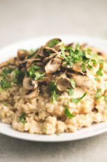 Fat free vegan risotto - This fat-free vegan risotto is perfect for any special occasion, although you can make it anytime because is an easy and delicious recipe.