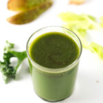 Digestive aid green juice - This green juice is great to improve digestion naturally. It's made with ginger, so is a healthy alternative to coffee in the morning.
