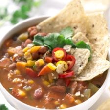 Simple Vegan Bean Soup. - This vegan bean soup is so easy to make. You just need to cook the veggies until golden brown, add the rest of the ingredients and cook for 10 minutes.