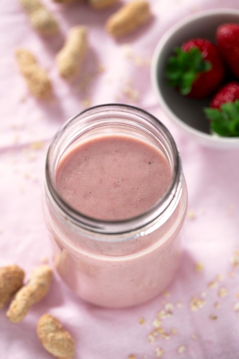 Post Workout Smoothie. - This is my favorite post workout smoothie. It's perfect to fuel your body after an intense workout, but you can enjoy it any time!