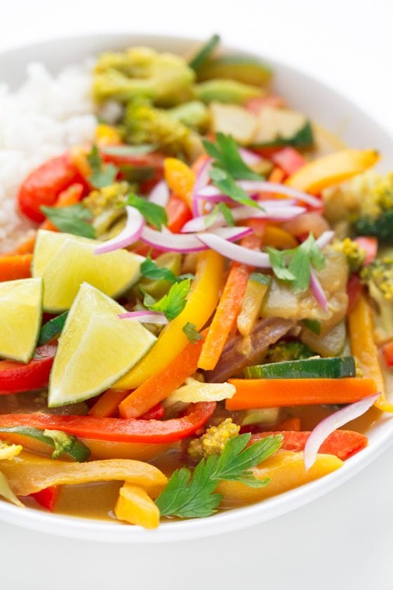 Simple Vegetable Curry - Simple Vegan Blog