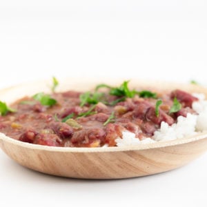 Vegan Red Beans and Rice. - Vegan red beans and rice, made in just 25 minutes, using simple ingredients. This plant-based version is healthier, so nutritious and extremely delicious. #vegan #glutenfree #simpleveganblog