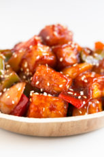 Sweet and Sour Tofu. - Sweet and sour tofu, made in just 30 minutes. A plant-based version of this classic Chinese food that is much better and healthier than take out! #vegan #glutenfree #simpleveganblog