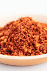 Vegan Tofu Chorizo. - Spanish-style vegan tofu chorizo, a plant-based alternative to traditional chorizo. It's low in fat, high in protein and only requires 7 ingredients. #vegan #glutenfree #simpleveganblog
