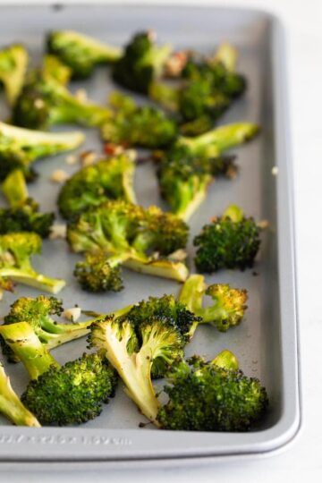 Roasted Broccoli - Simple Vegan Blog