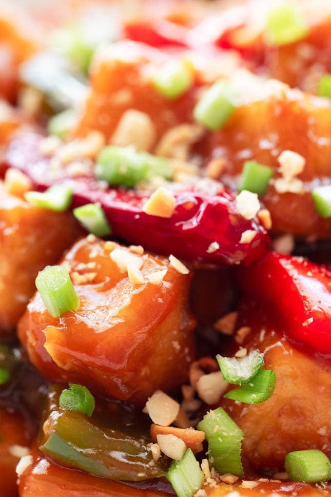 Photo of a plate of kung pao tofu