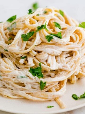 Photo of some noodles with vegan Alfredo sauce