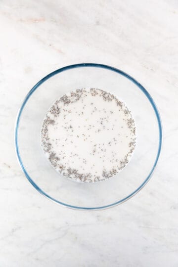 How To Make Chia Pudding (4 Ingredients) - Simple Vegan Blog