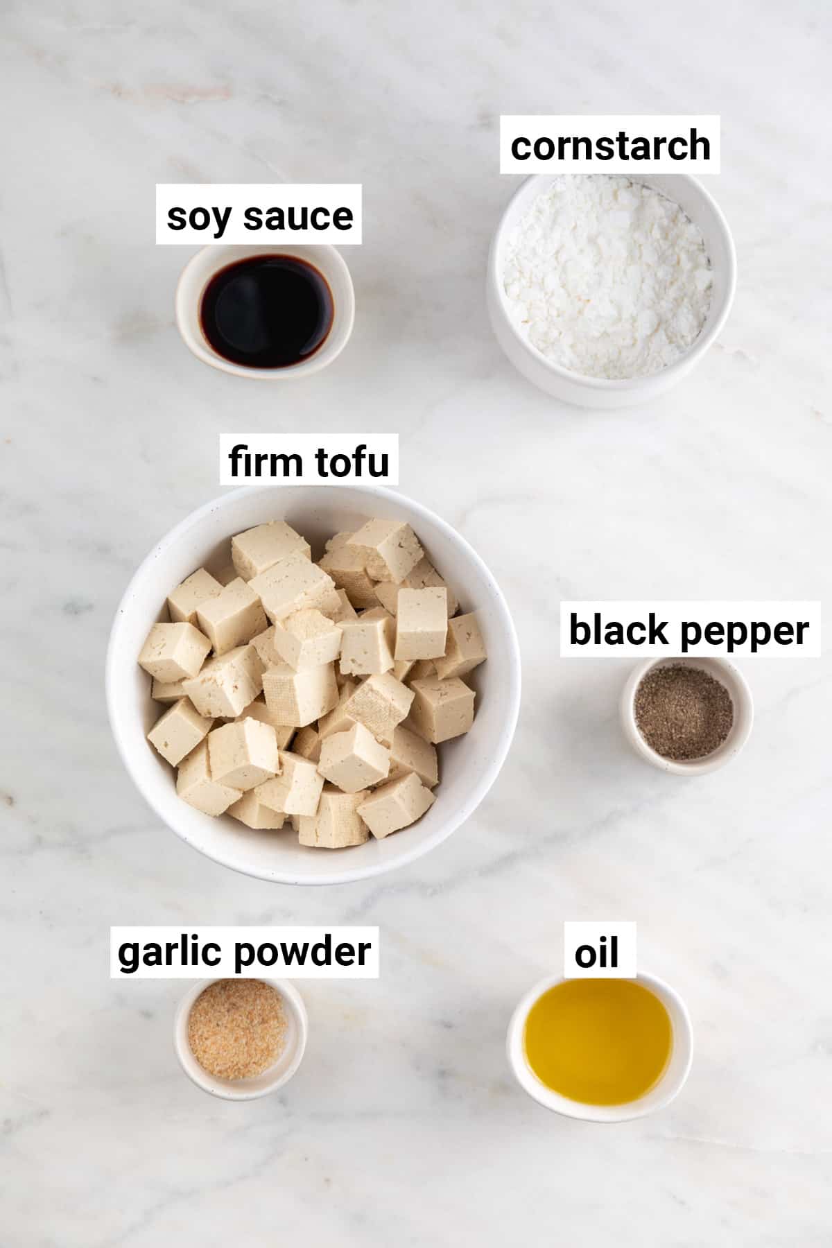 Ingredients needed to make pan-fried tofu.