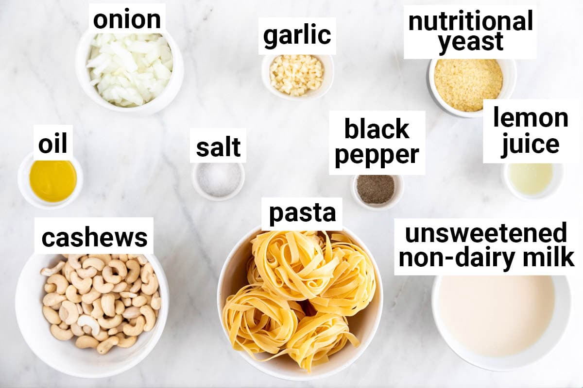Ingredients needed to make vegan cashew Alfredo sauce.