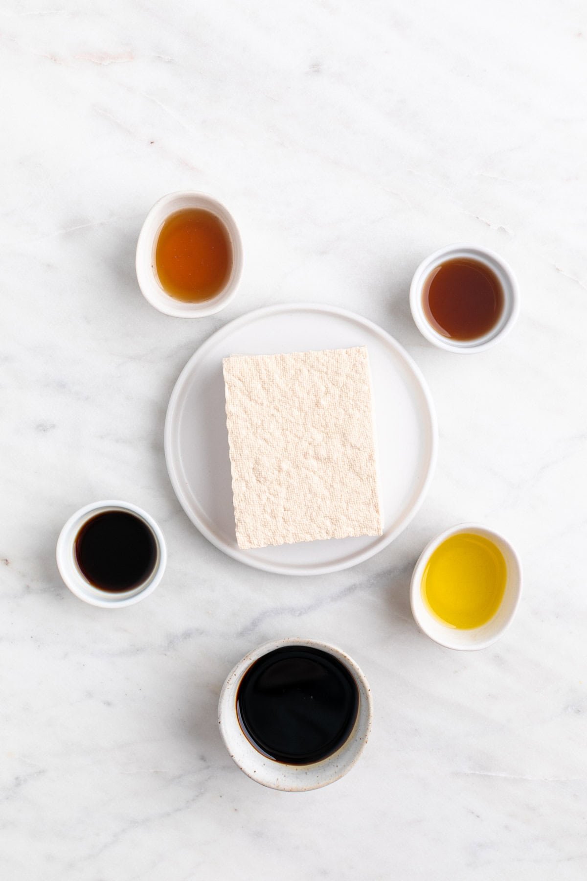 Ingredients for smoked tofu.