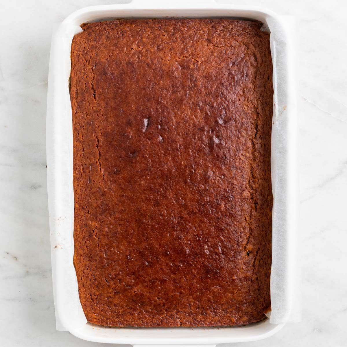 Baked vegan pumpkin cake.