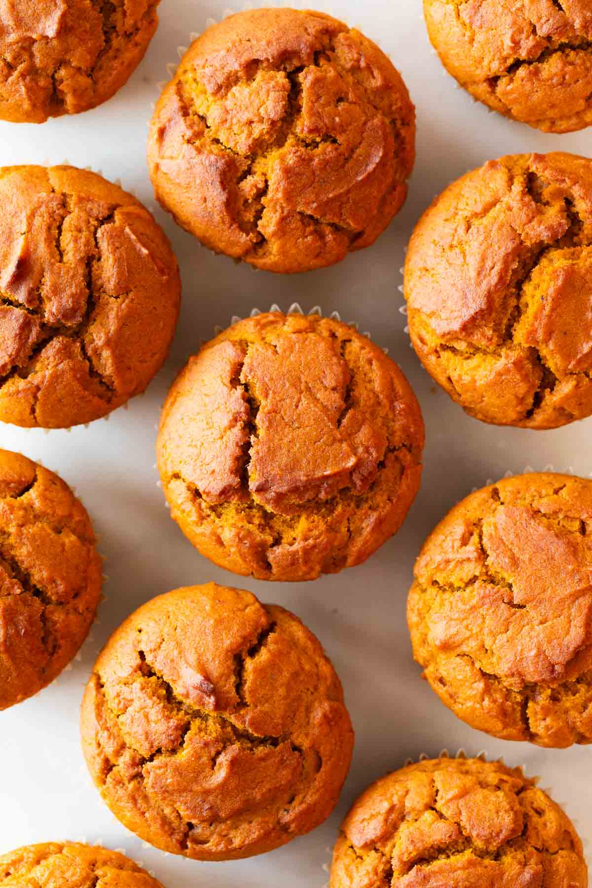 Vegan pumpkin muffins from above.