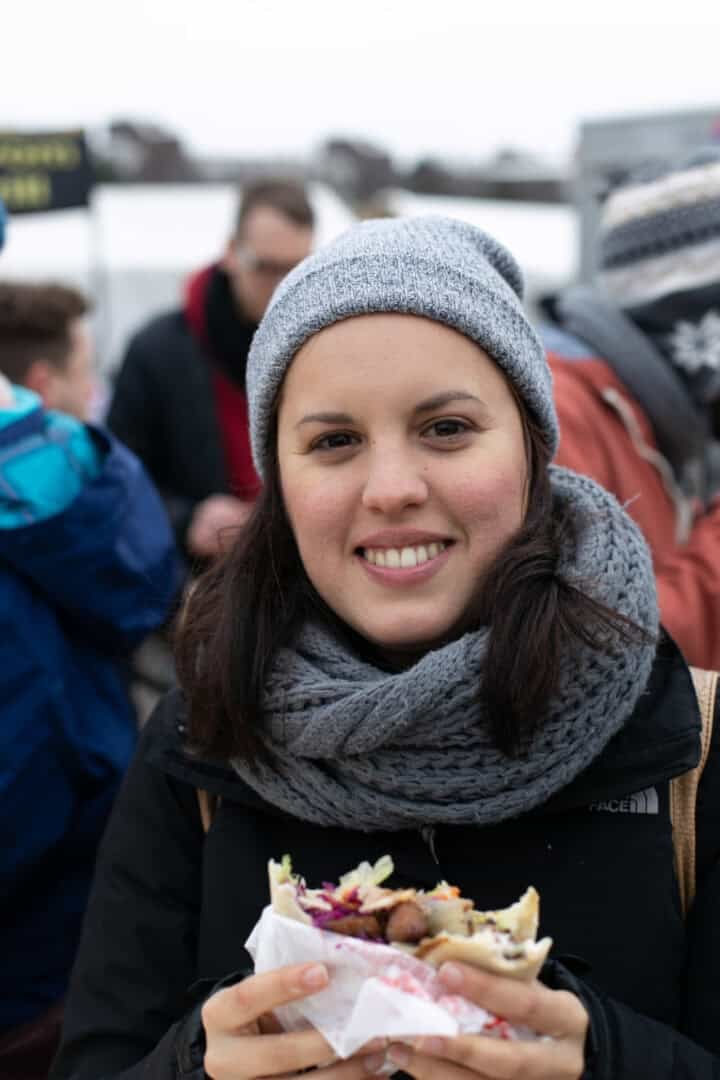 Iosune eating a gyros