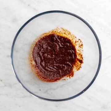 Tofu taco sauce in a bowl.
