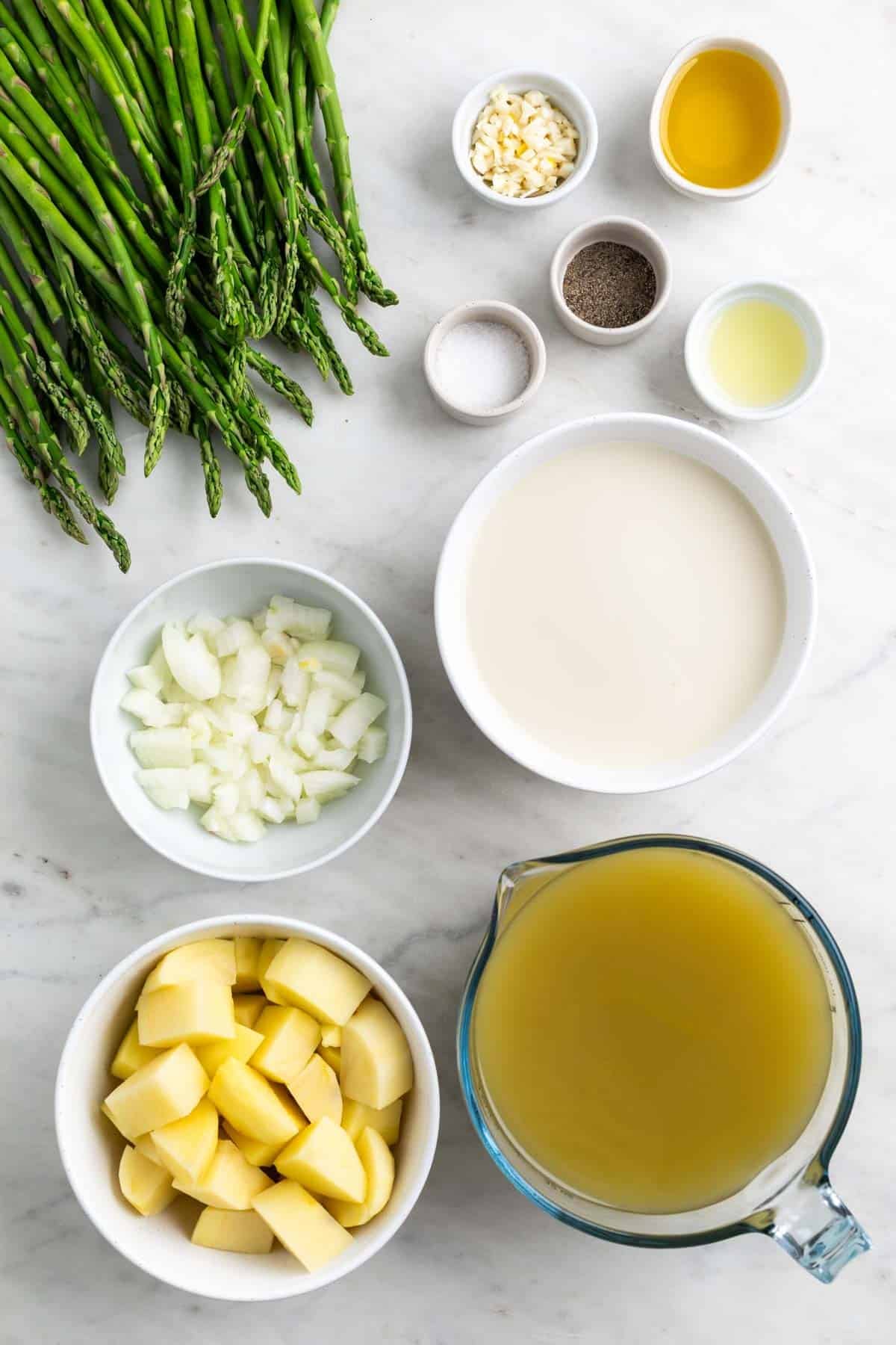 Ingredients for vegan asparagus soup.