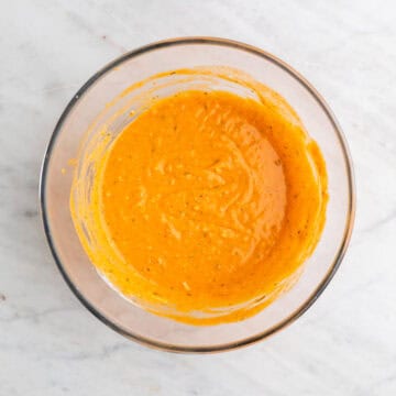 Buffalo sauce and ranch dressing mixed with cream cheese and spices.