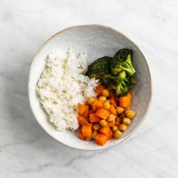 Rice bowl with roasted vegetables and chickpeas.