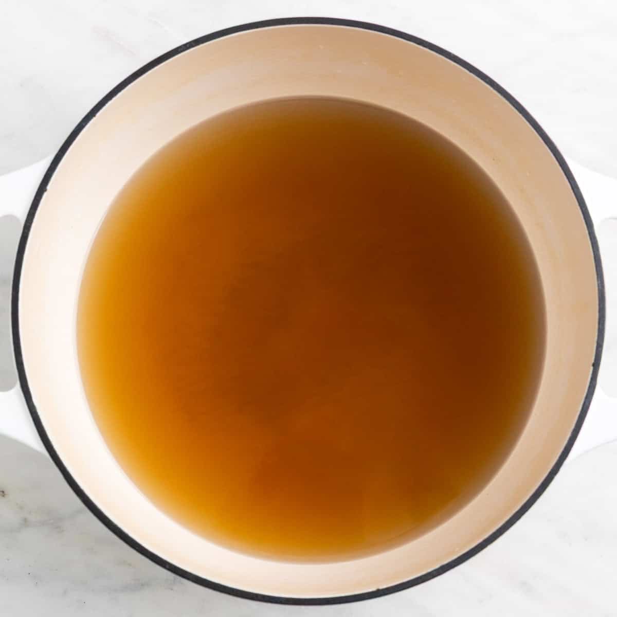 Strained vegetable broth without the vegetables