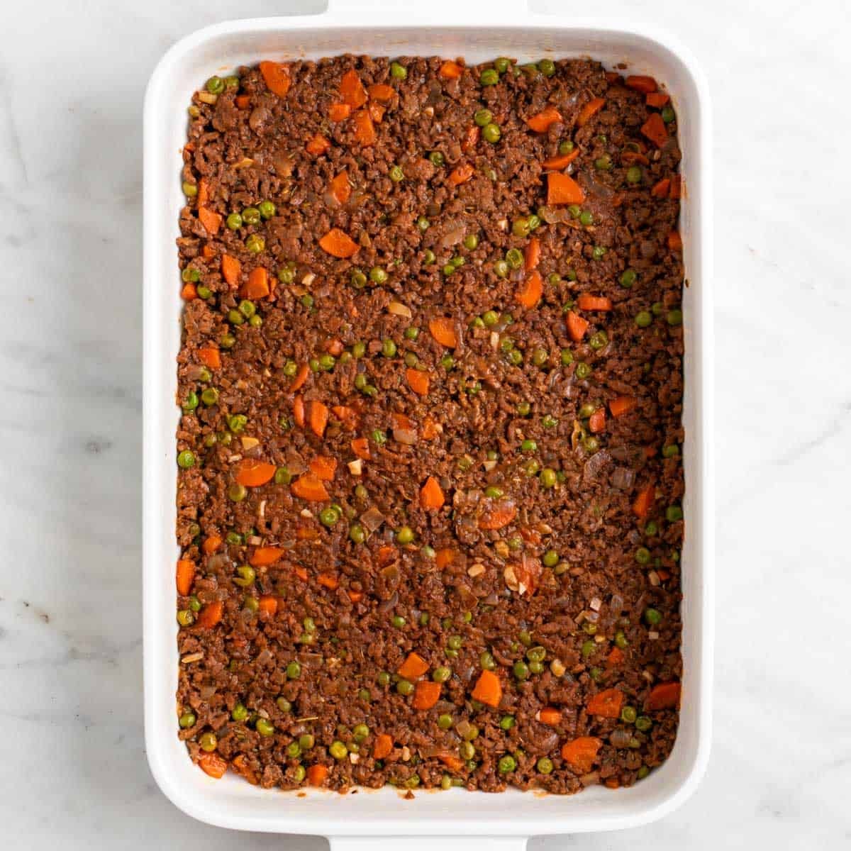 Filling in the baking dish